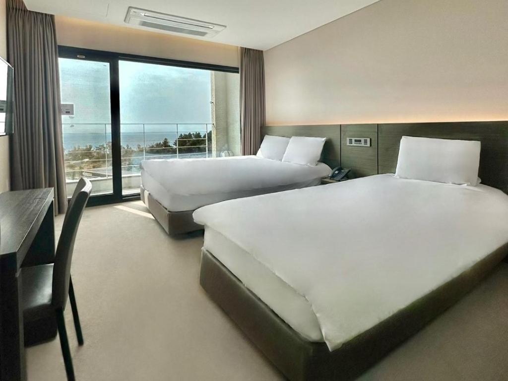 Grand Mer Hotel Seogwipo Ocean Exteriör bild